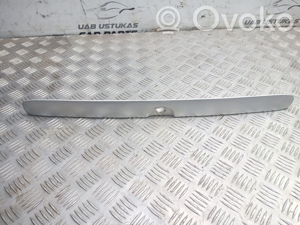 Opel Astra G Trunk door license plate light bar 