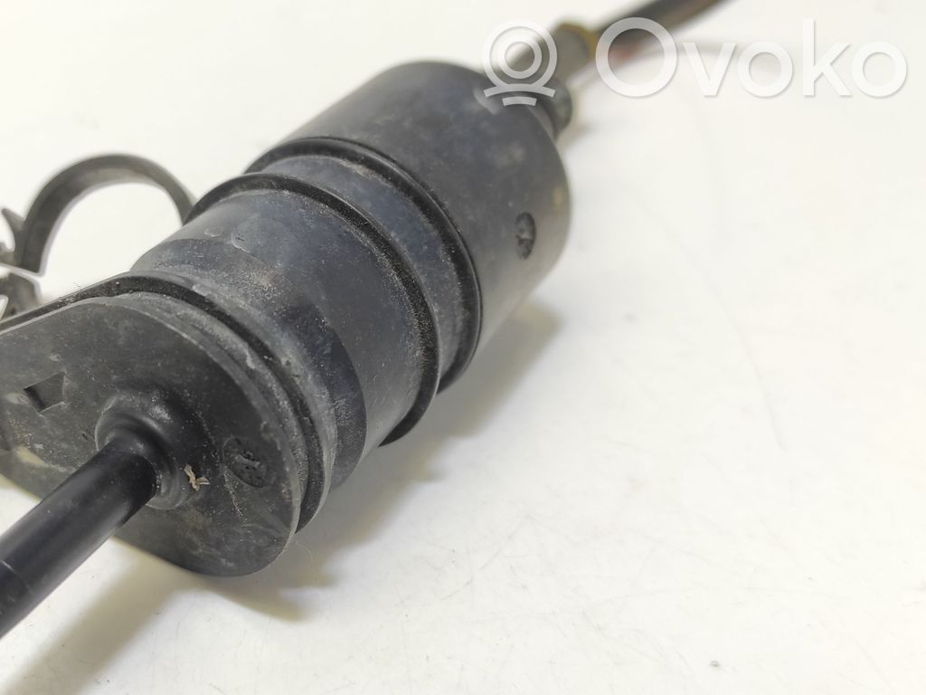 Renault Espace II Windscreen/windshield washer pump 