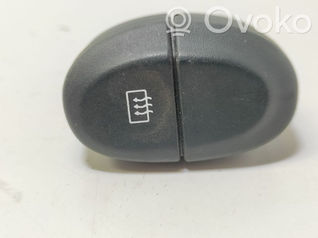Renault Megane I Windscreen/window heater switch 