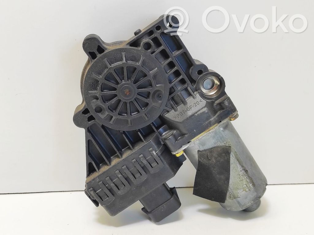 Opel Astra G Silnik regulatora szyby drzwi przednich 
