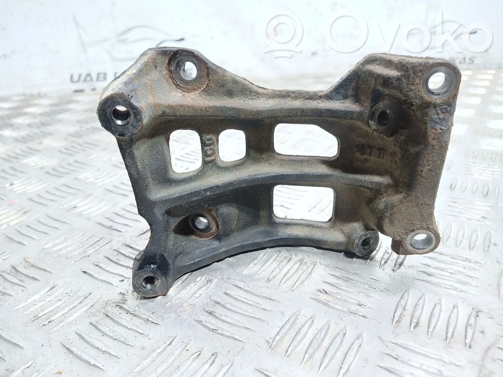 Toyota Corolla E120 E130 A/C compressor mount bracket 