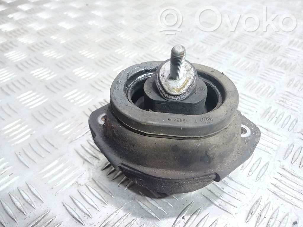 BMW X5 E53 Engine mount bracket 