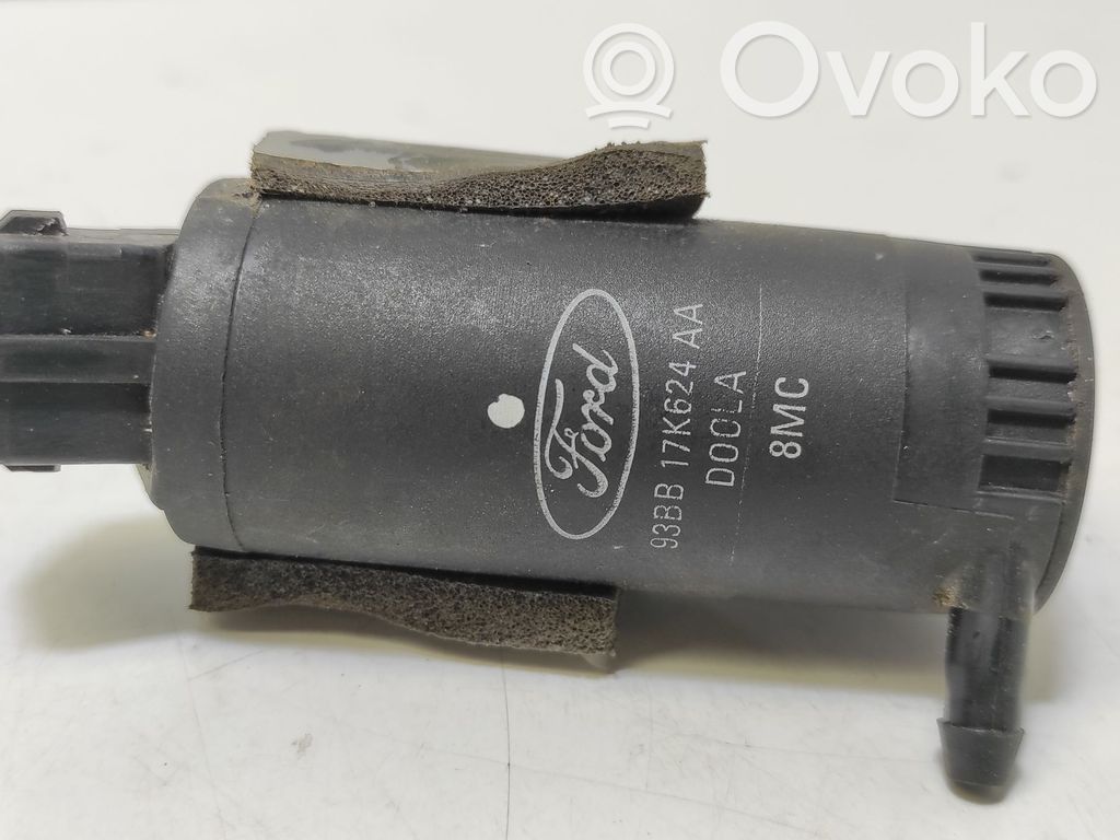 Ford Focus Windscreen/windshield washer pump 