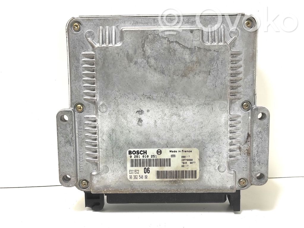 Peugeot 406 Engine control unit/module 