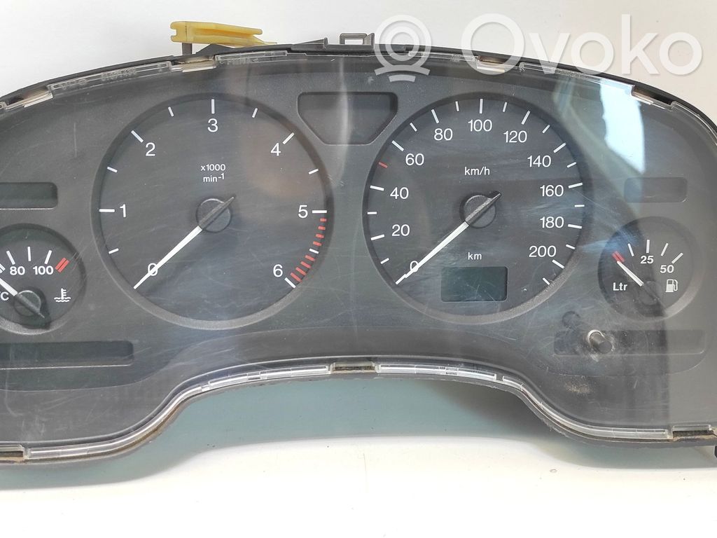 Opel Astra G Nopeusmittari (mittaristo) 