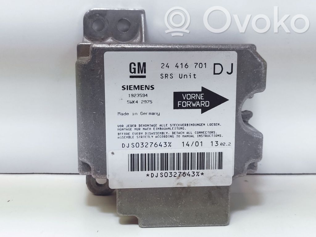 Opel Vectra B Airbag control unit/module 