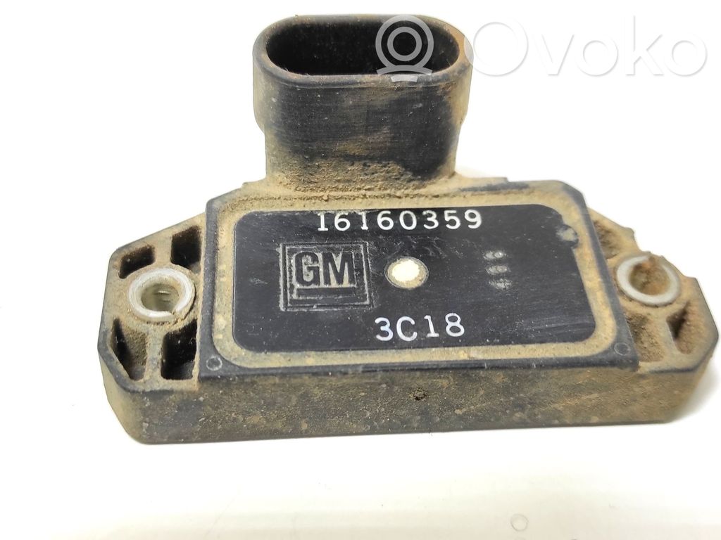 Opel Corsa B Ignition amplifier control unit 