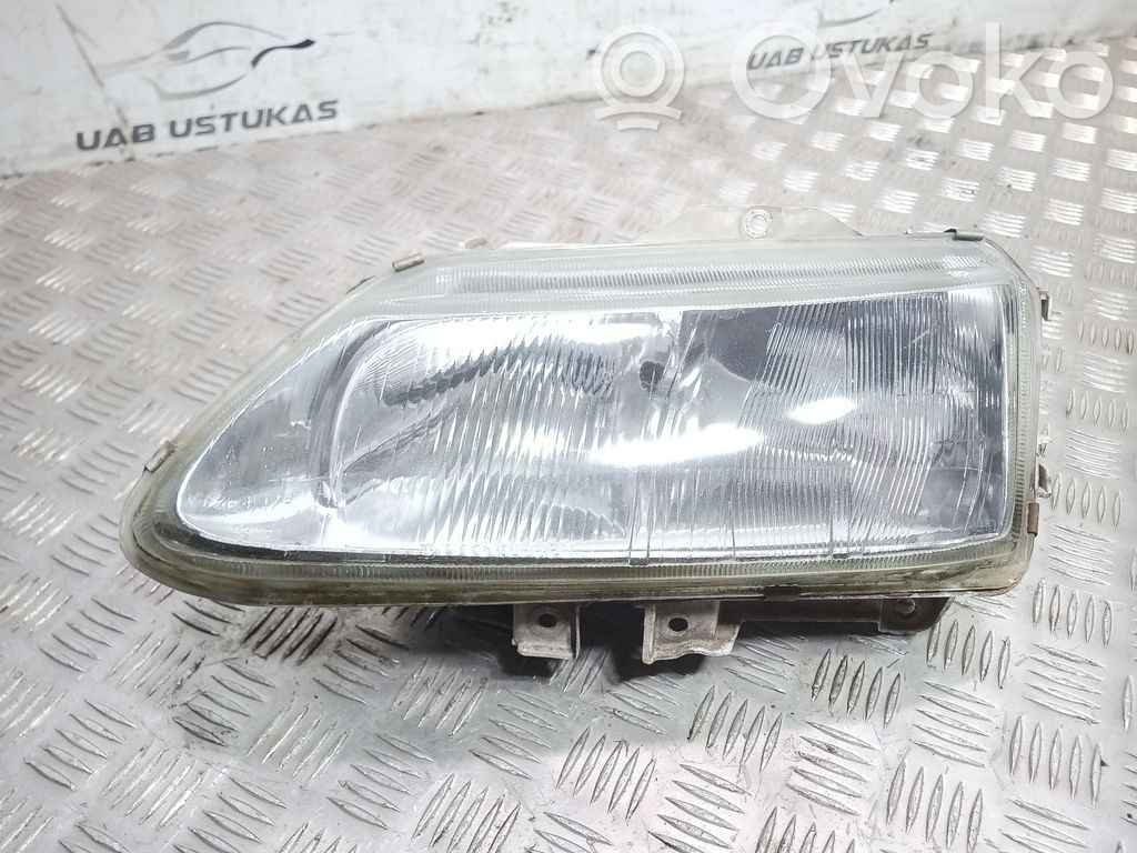 Renault Laguna I Headlight/headlamp 