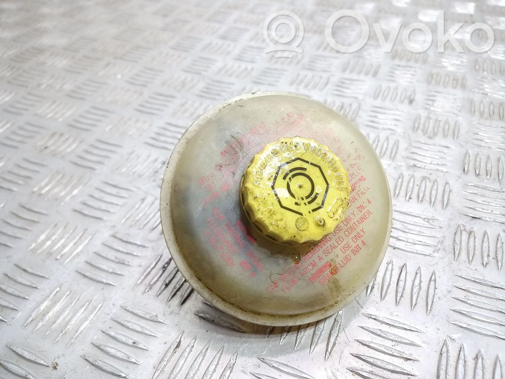 Audi 80 90 S2 B4 Brake fluid reservoir 