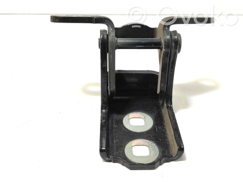 Opel Insignia A Rear door lower hinge 