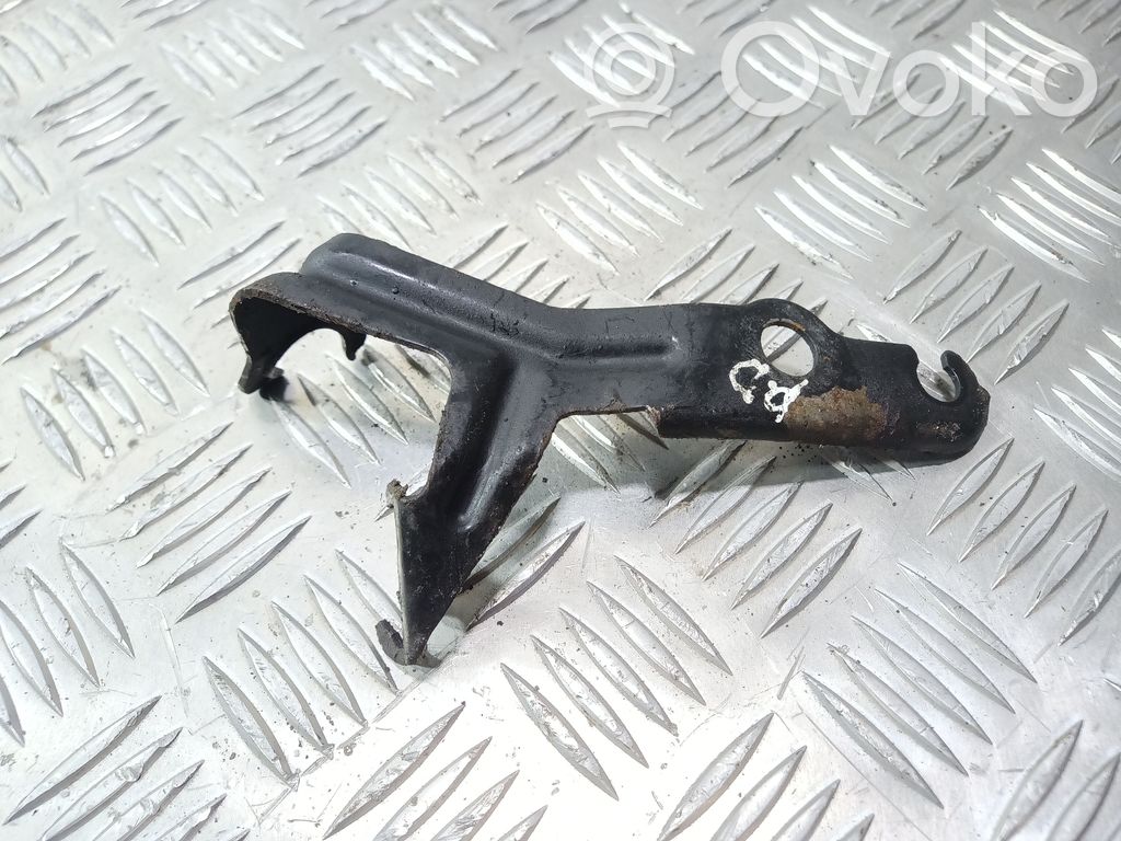 BMW 5 E60 E61 Muu etuiskunvaimentimien osa 