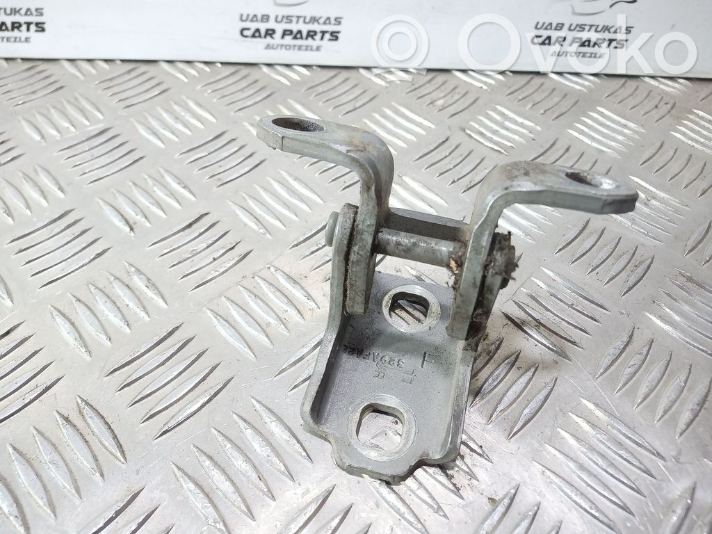 Saab 9-3 Ver2 Front door lower hinge 