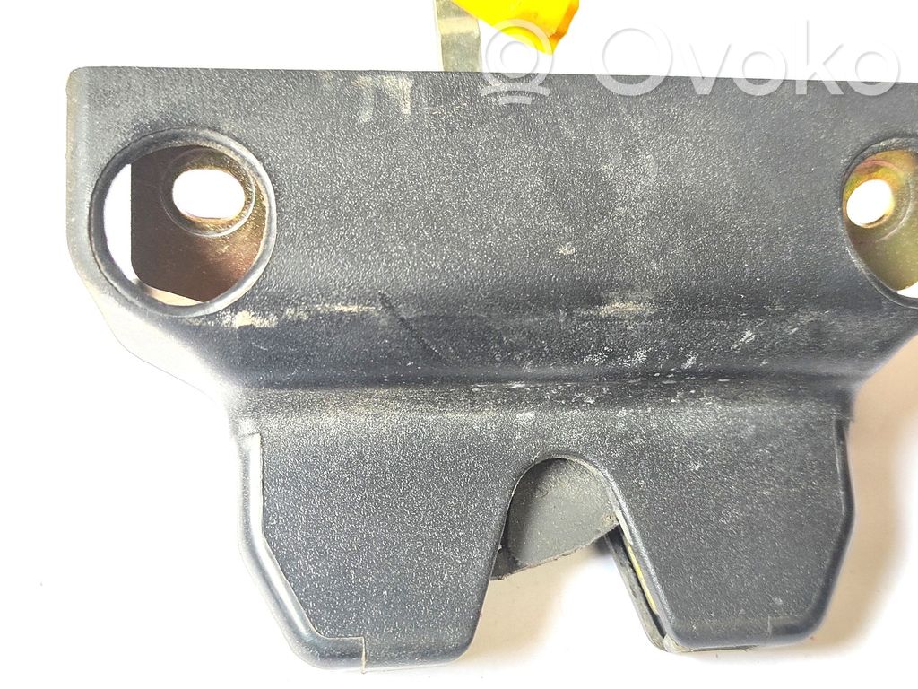 Renault Laguna I Tailgate/trunk/boot lock/catch/latch 