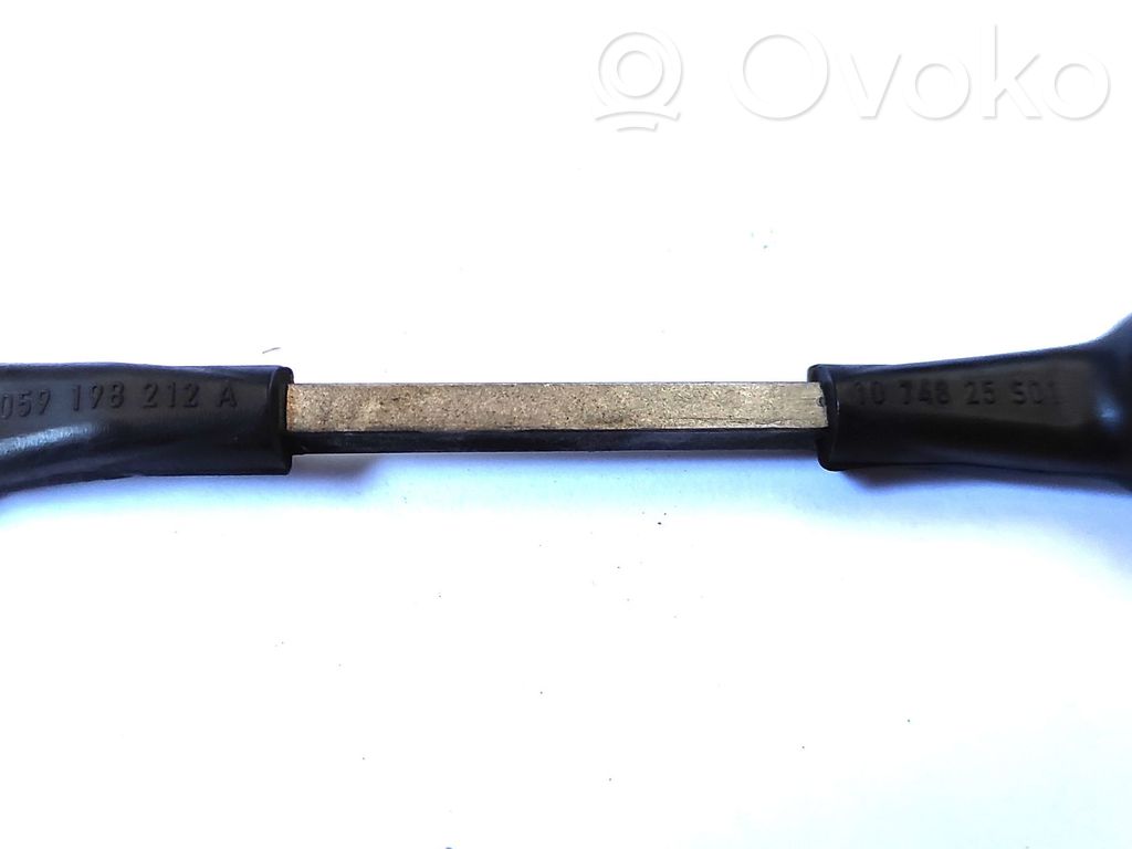 Audi A6 S6 C6 4F Other engine bay part 