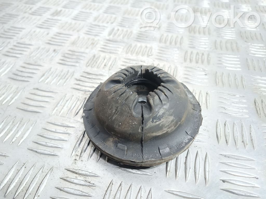 Audi A6 S6 C6 4F Front coil spring rubber mount 