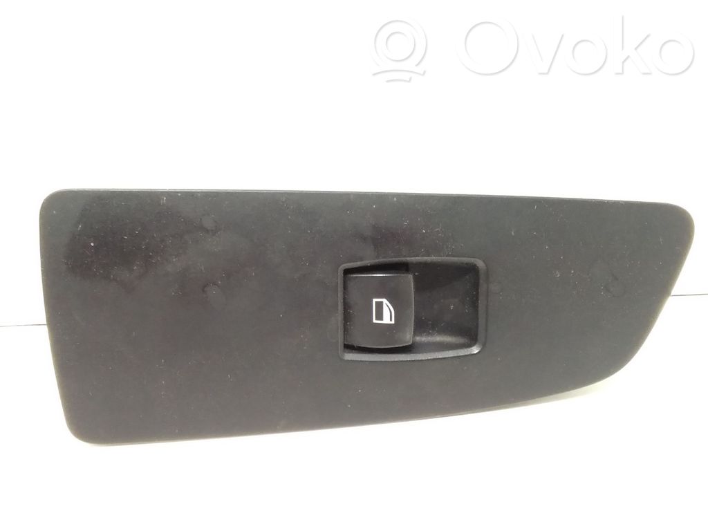 BMW 1 E81 E87 Electric window control switch 