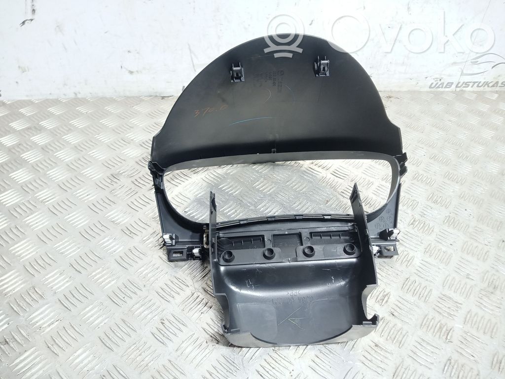 Mazda CX-7 Dashboard trim 
