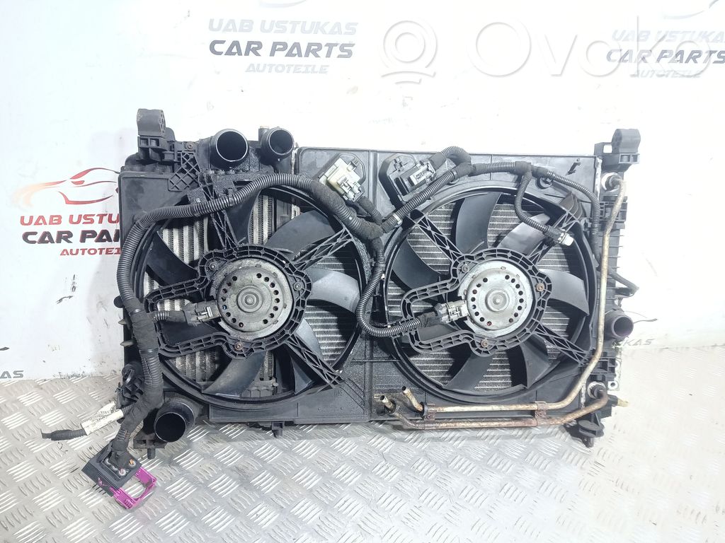 Opel Meriva B Radiatorių komplektas 