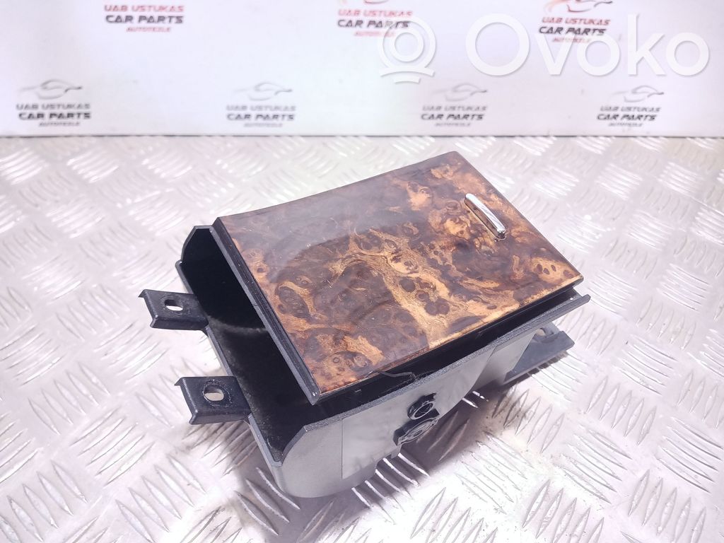 Jaguar XF X250 Cup holder front 