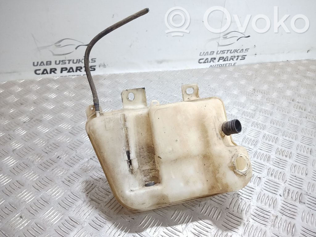 BMW 5 E39 Wischwasserbehälter 