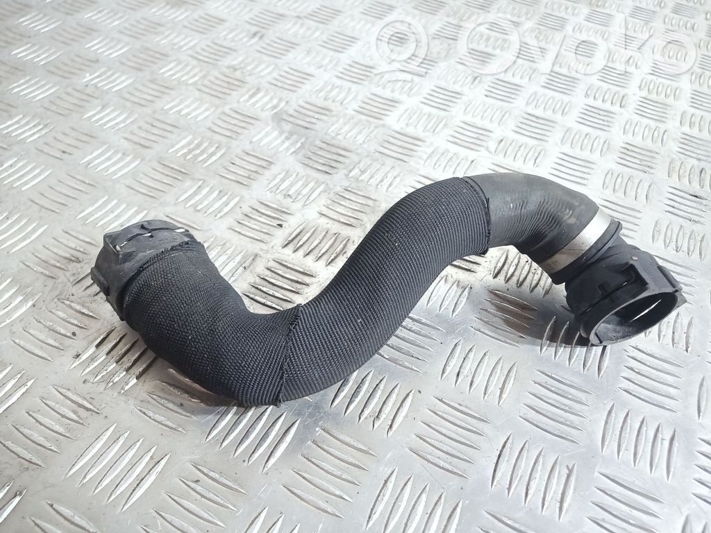BMW 1 E81 E87 Engine coolant pipe/hose 