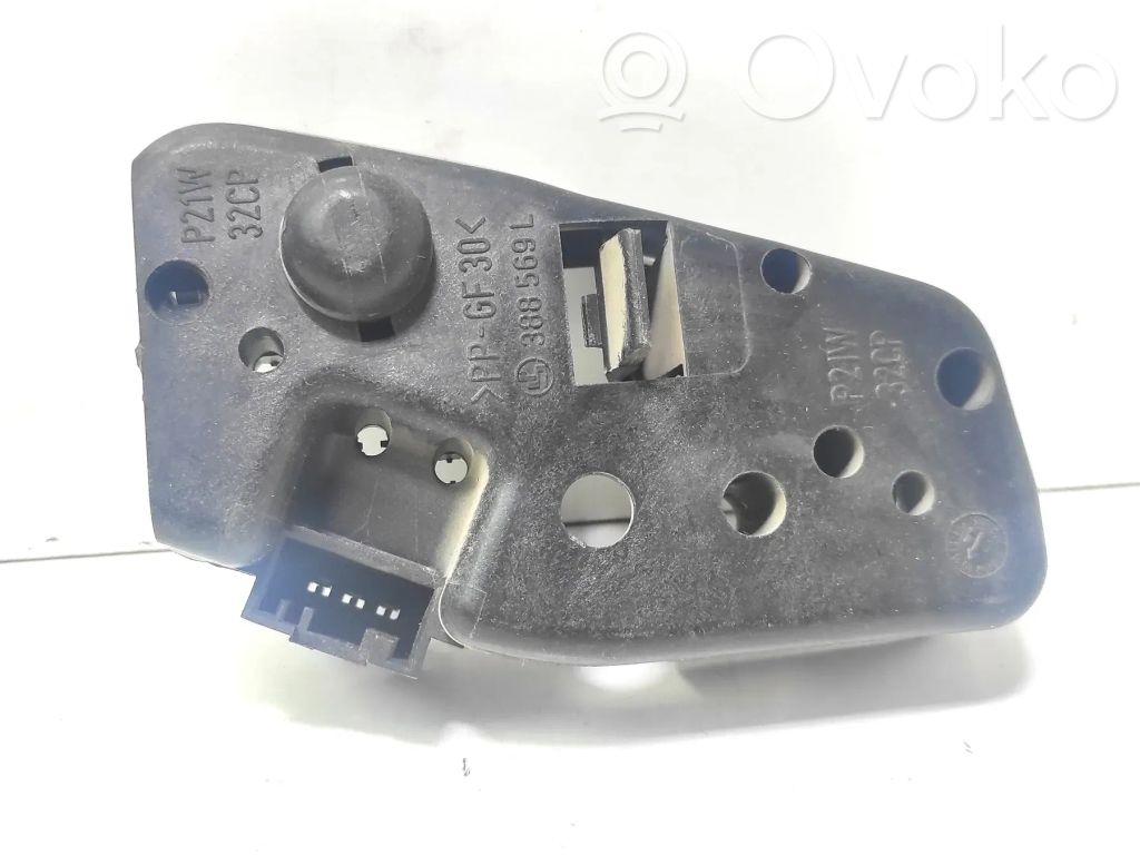 BMW 3 E46 Aizmugures spuldzes vāka turētājs 