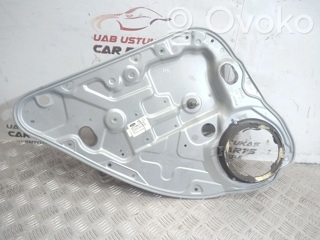 Regulador manual de la ventanilla trasera   7M51A24995BB