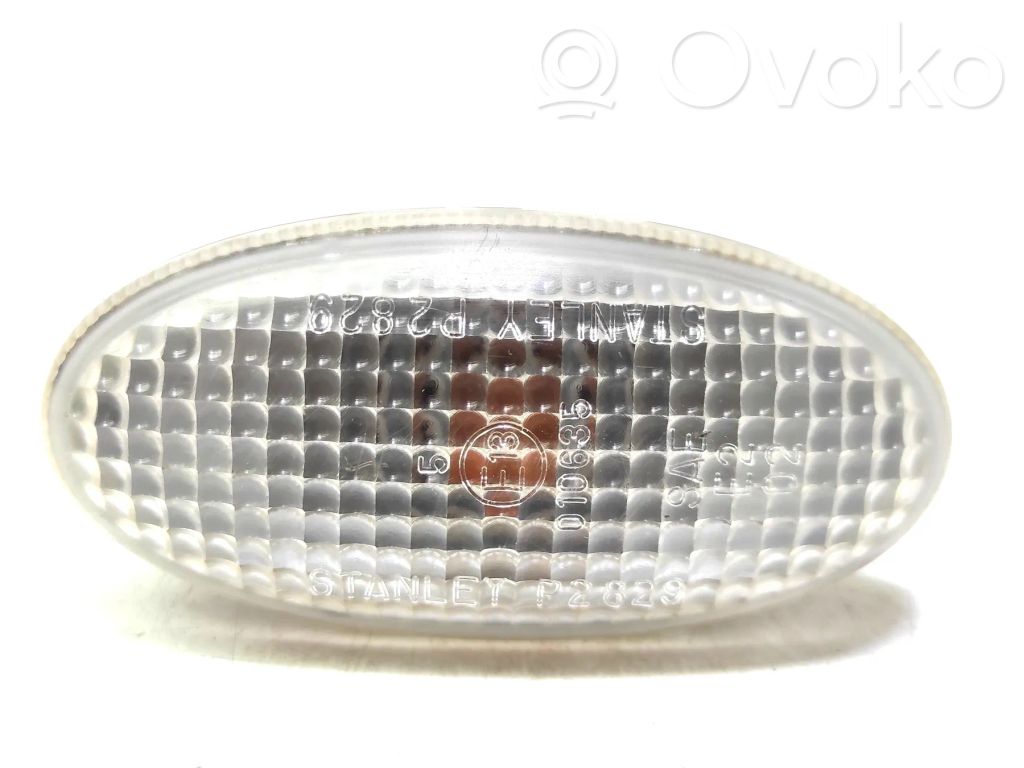 Mazda 3 I Front fender indicator light 