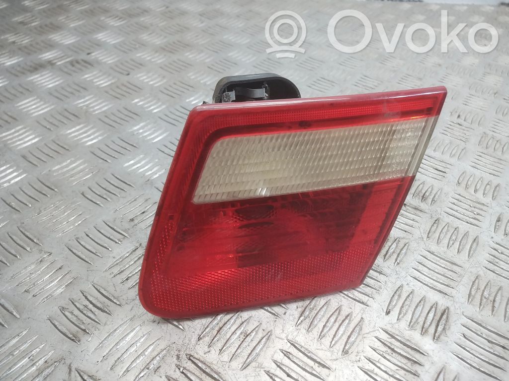 BMW 3 E46 Tailgate rear/tail lights 