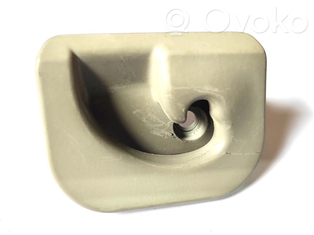 Parcel shelf load cover mount bracket   8232576