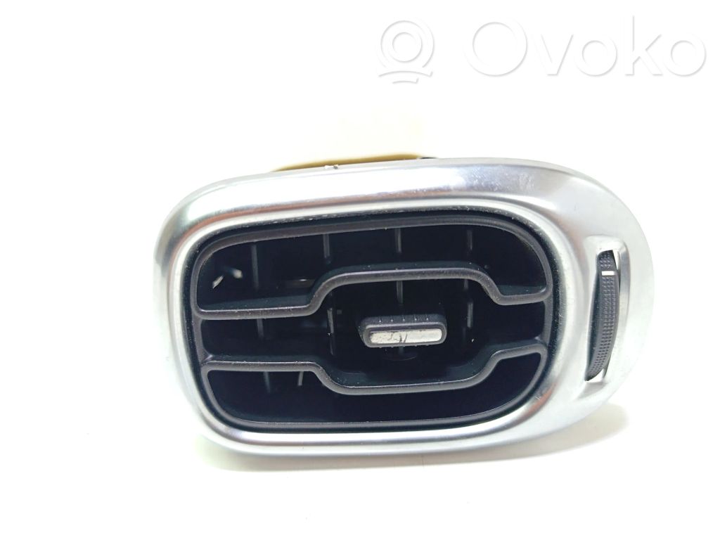 Citroen C3 Picasso Rejilla de ventilación central del panel 
