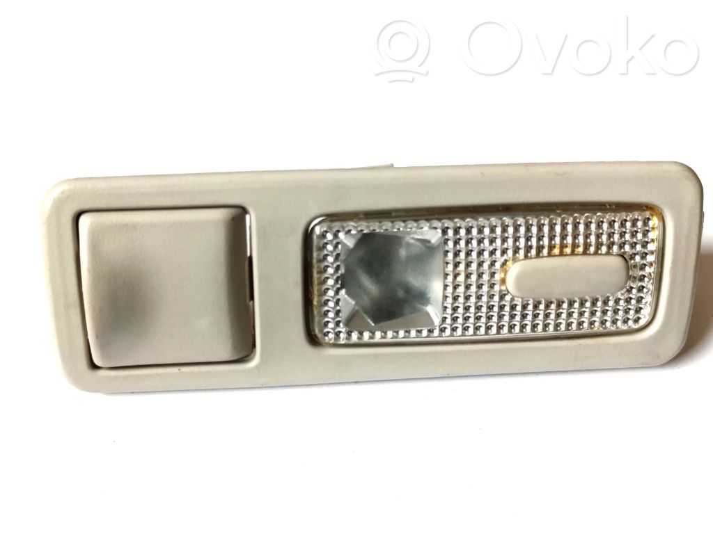 Interruptor de iluminación interior