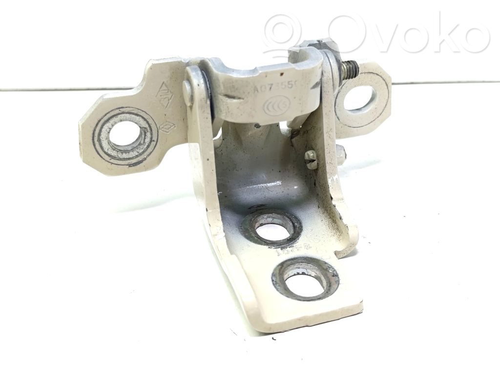 Renault Captur Rear door upper hinge 