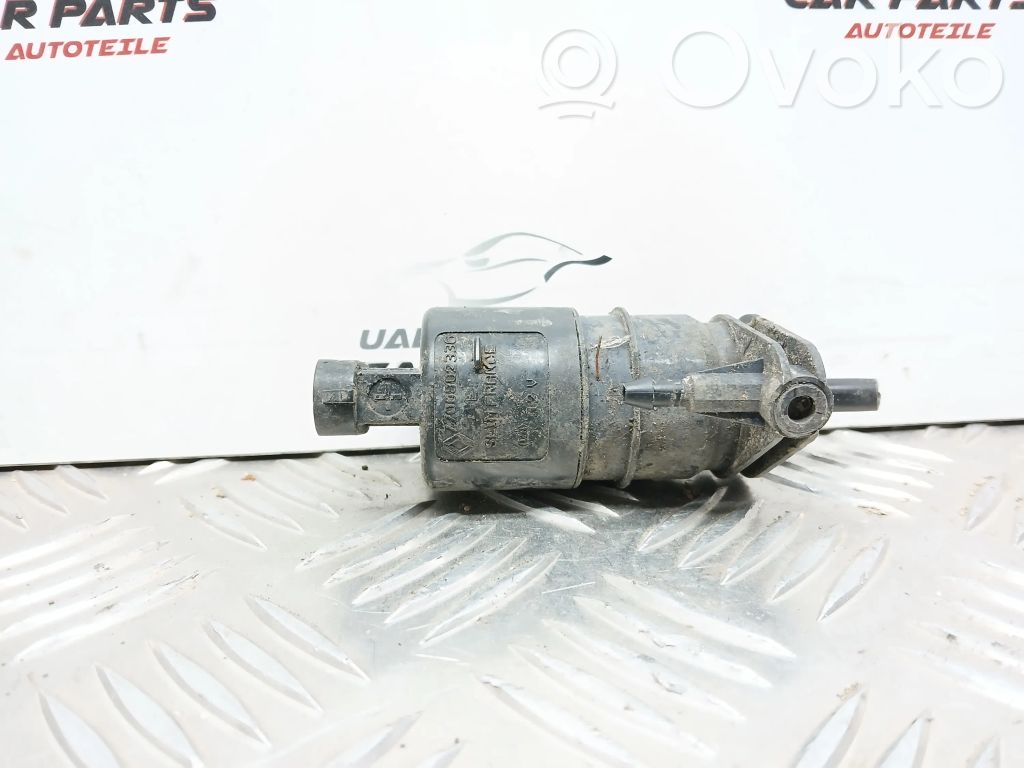 Renault Espace II Windscreen/windshield washer pump 