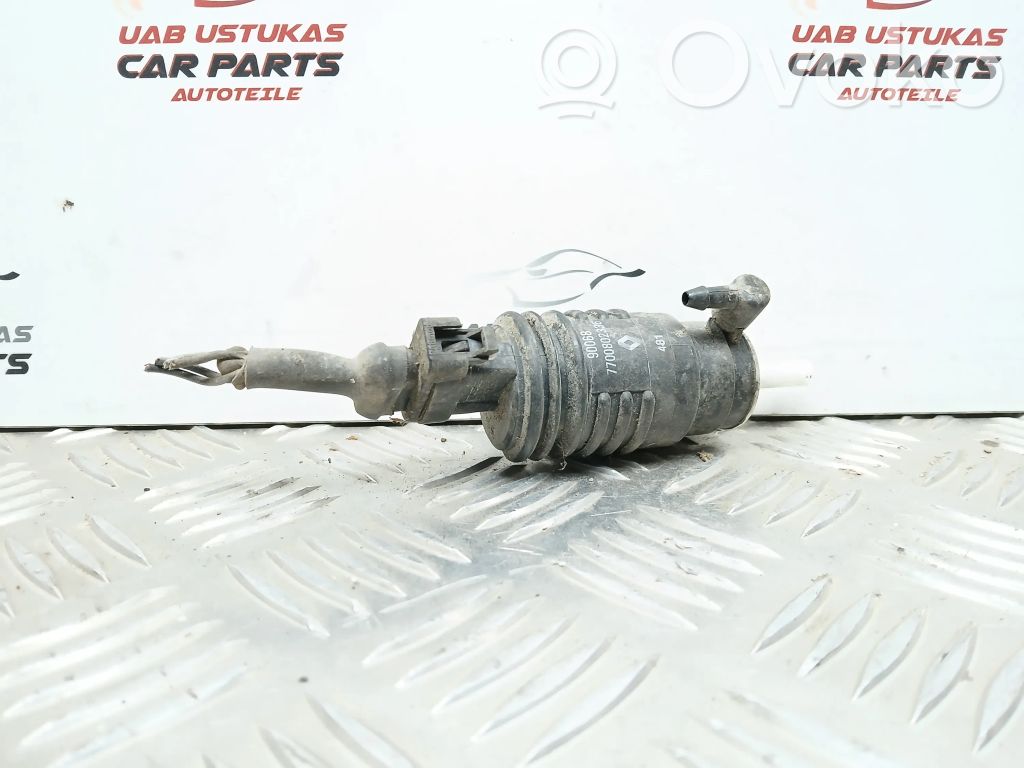Renault Espace II Windscreen/windshield washer pump 