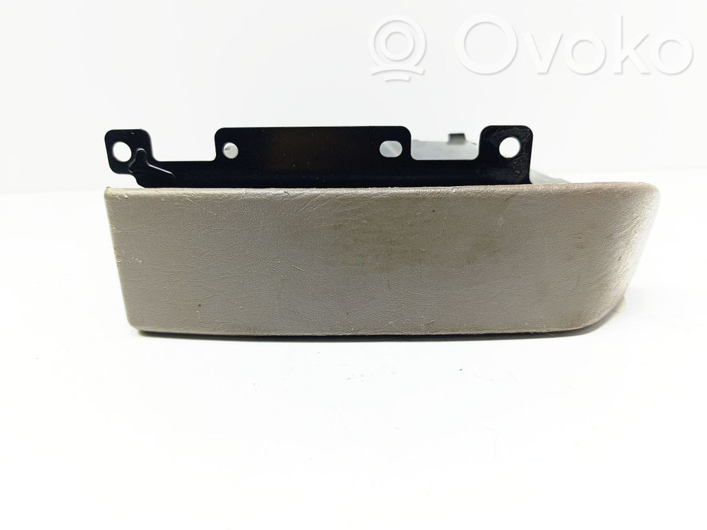 Chrysler Grand Voyager IV Cup holder 
