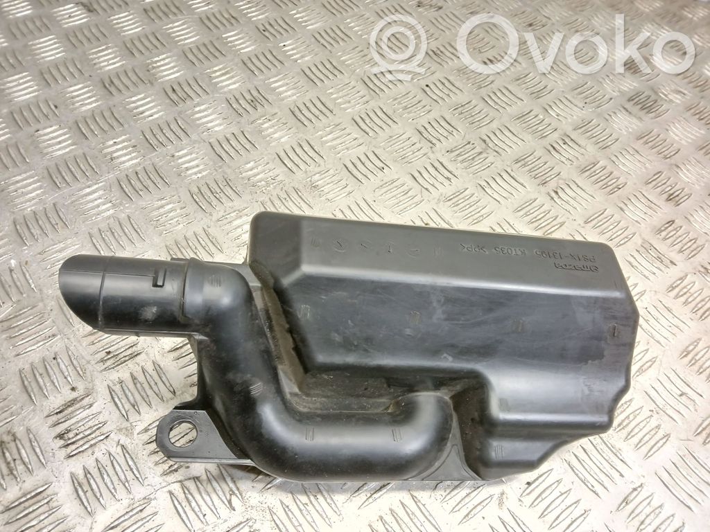 Mazda CX-3 Oro paėmimo kanalo detalė (-ės) 