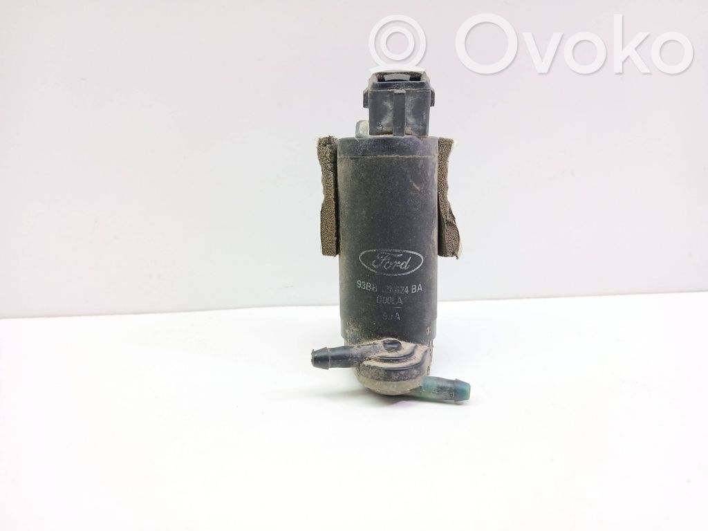 Ford Focus Windscreen/windshield washer pump 