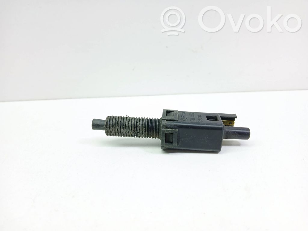 Volkswagen Transporter - Caravelle T4 Brake pedal sensor switch 