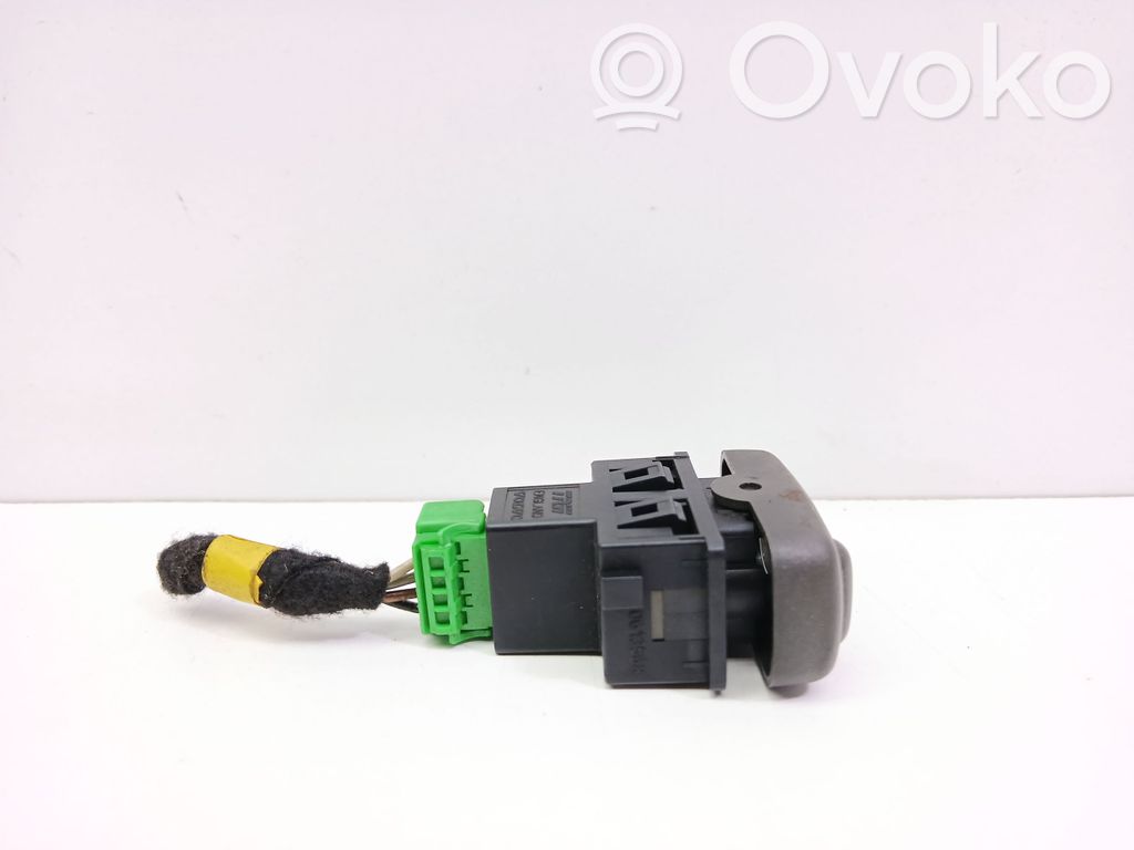 Volvo S40, V40 Central locking switch button 