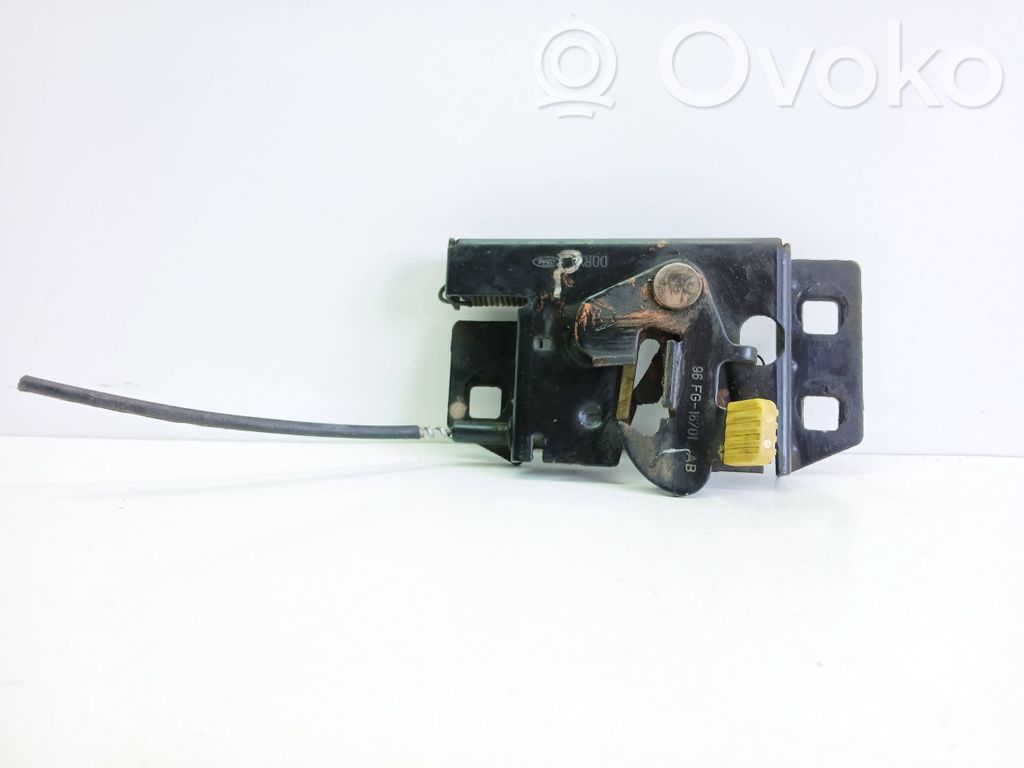 Ford Fiesta Engine bonnet/hood lock/catch 