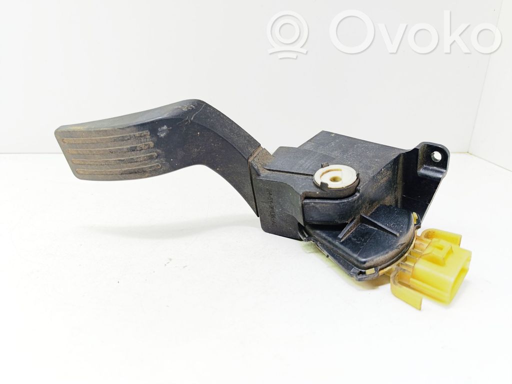 Ford Focus Accelerator throttle pedal 