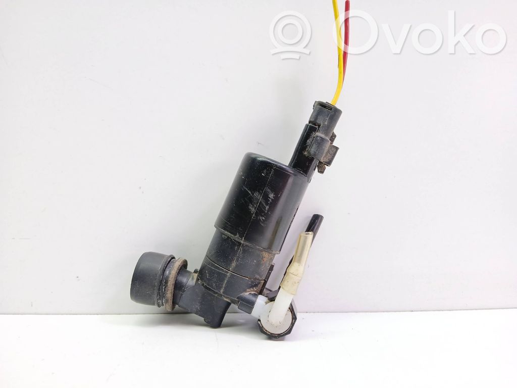 Citroen Xsara Picasso Windscreen/windshield washer pump 