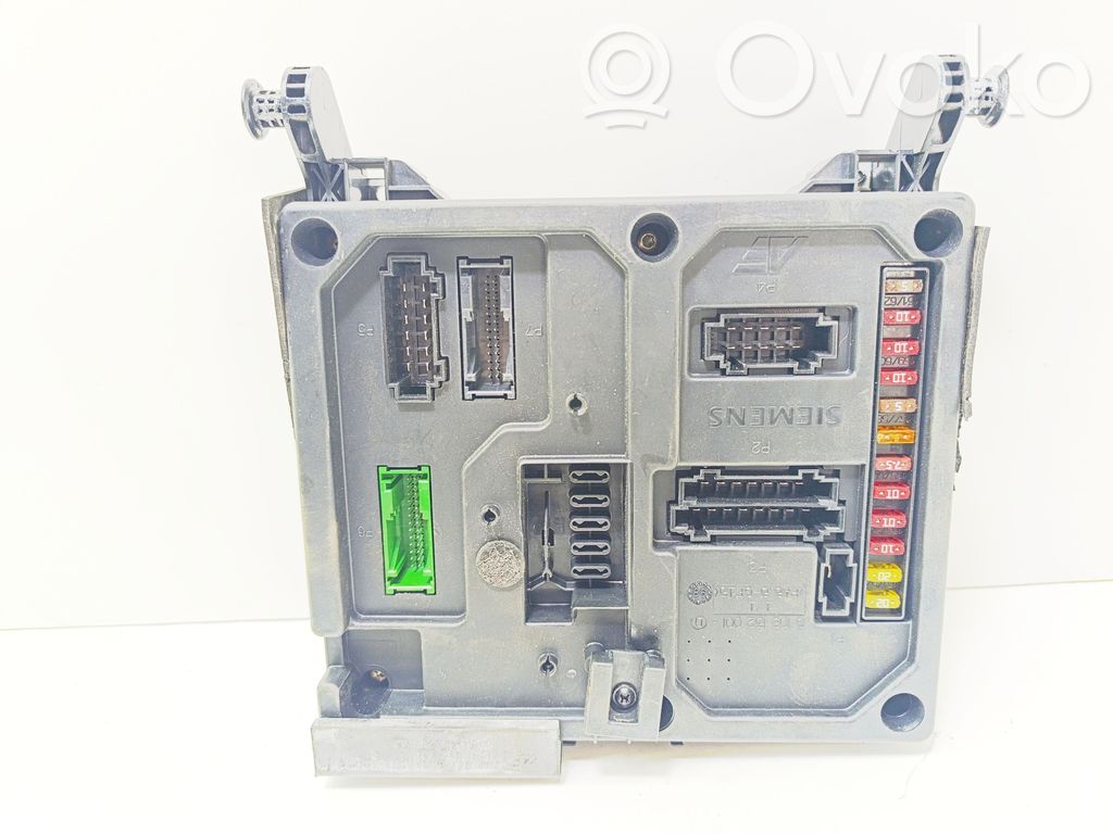 Seat Alhambra (Mk1) Fuse module 