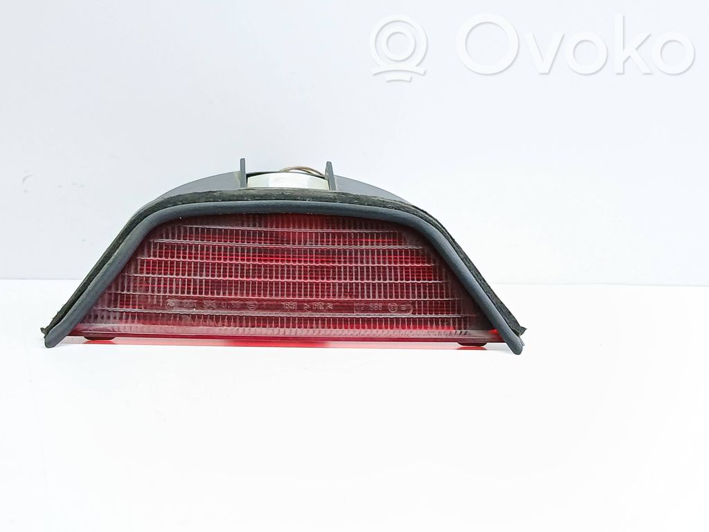 BMW 5 E39 Third/center stoplight 