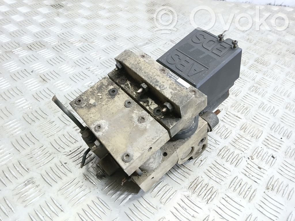 Audi A6 S6 C4 4A ABS-pumppu 