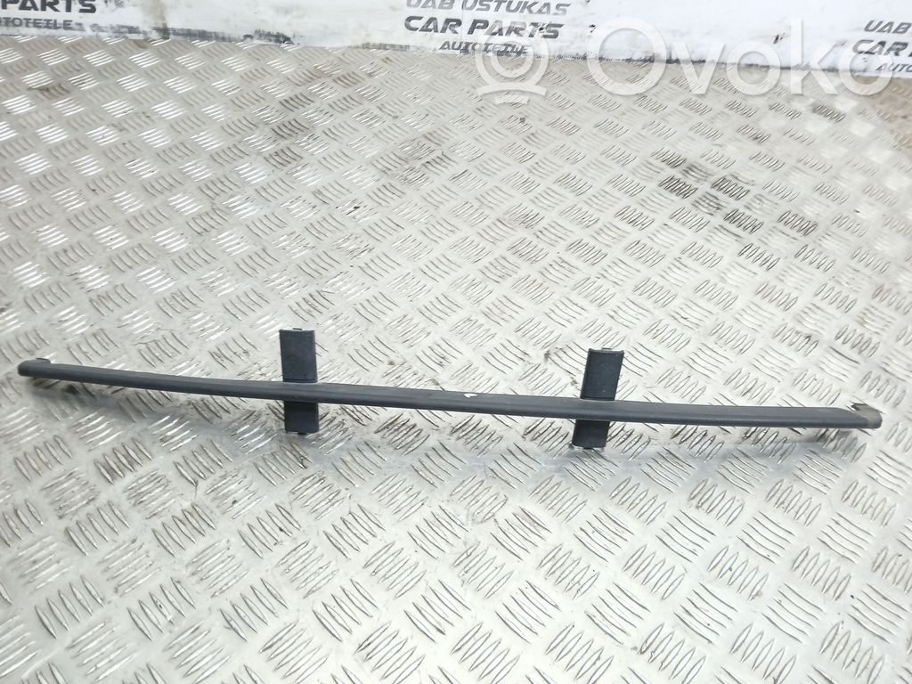 BMW 7 E65 E66 Front bumper lower grill 