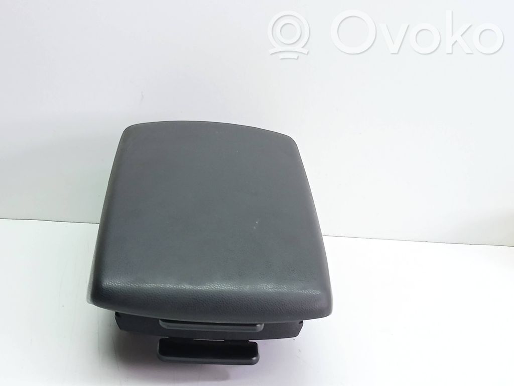 Mazda 3 I Armrest 