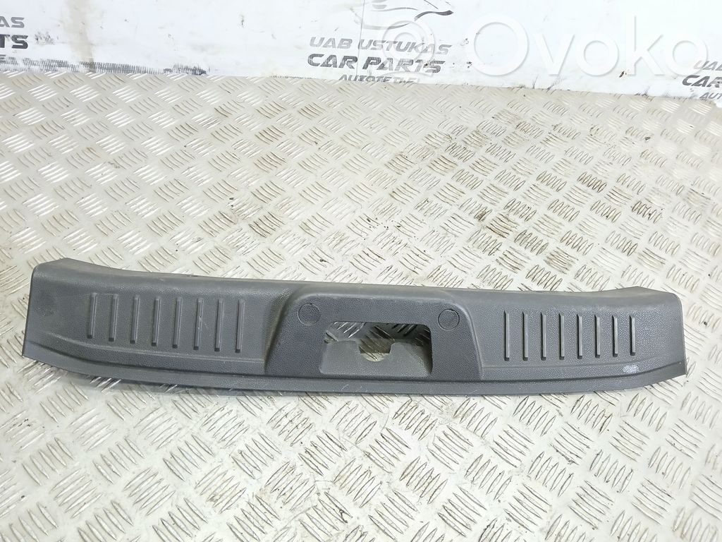 Osłona pasa bagażnika   D1BBB40352A,8A61B40352B