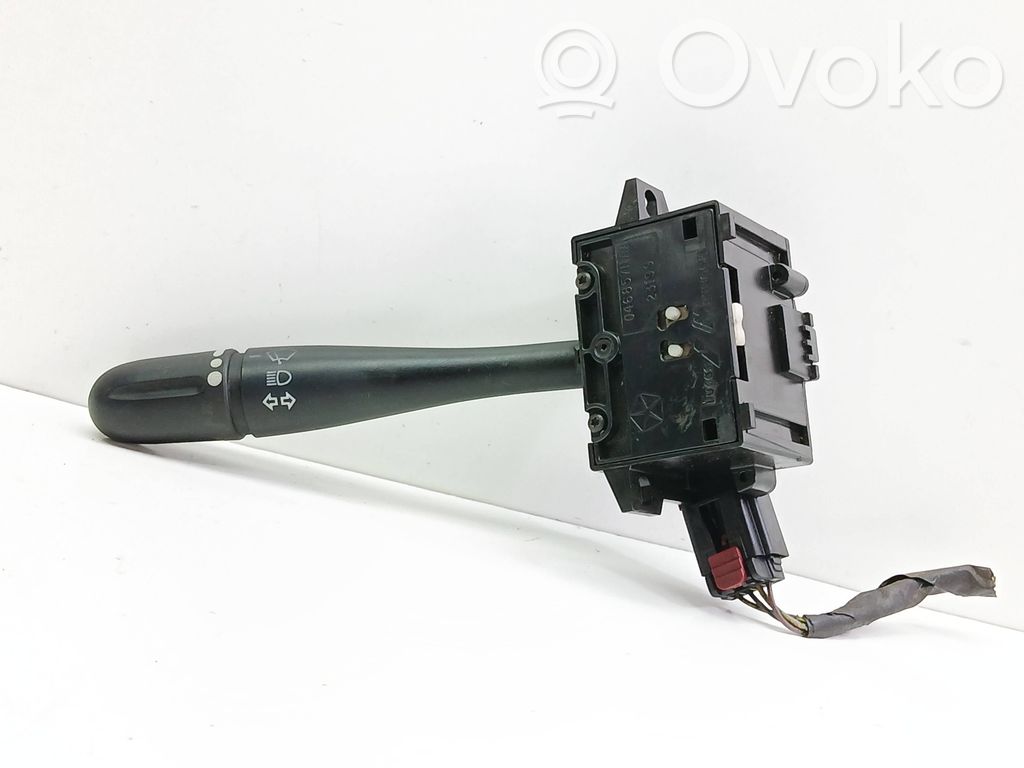 Dodge Caravan Indicator stalk 